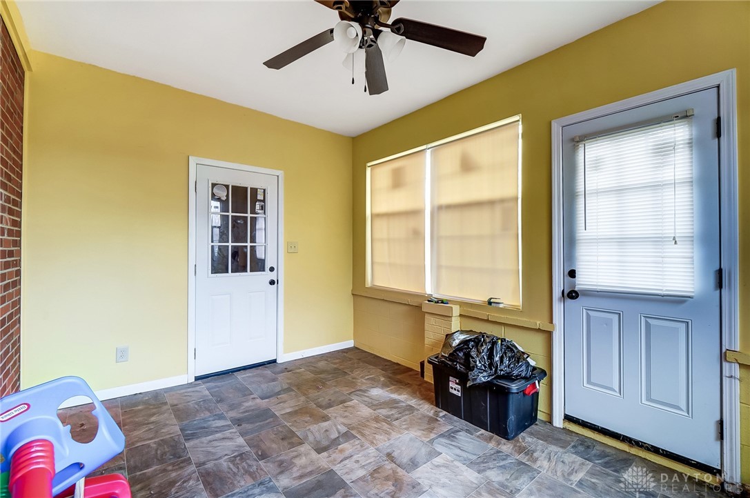 2351 Northmoor Drive, Springfield, Ohio image 16