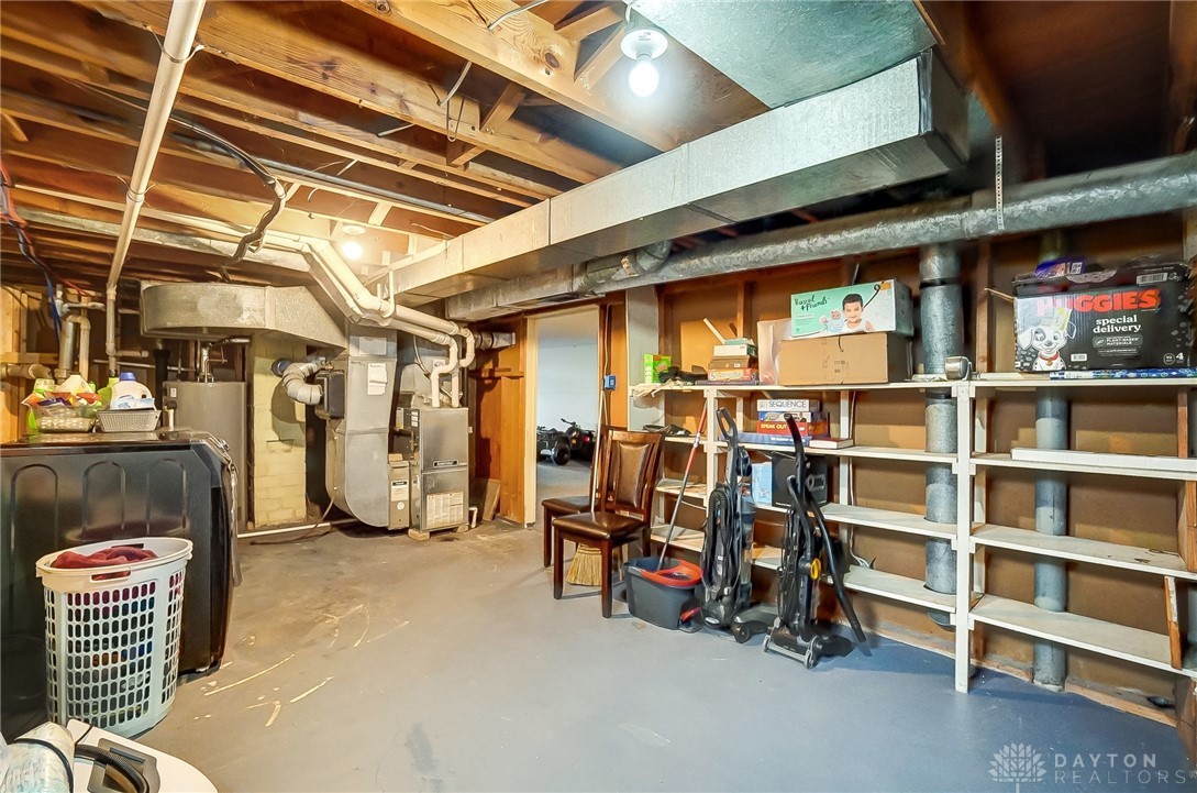 2351 Northmoor Drive, Springfield, Ohio image 38