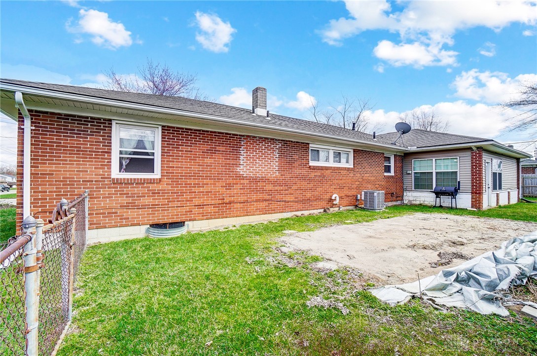 2351 Northmoor Drive, Springfield, Ohio image 41
