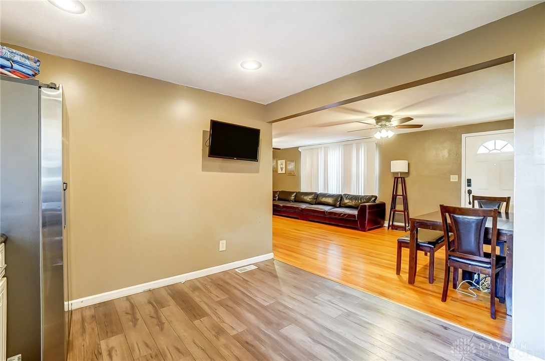 2351 Northmoor Drive, Springfield, Ohio image 11