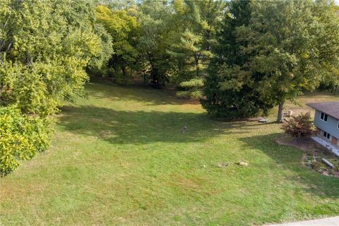 Tiny photo for 1416 Hilltop Road, Xenia, OH 45385 (MLS # 946060)