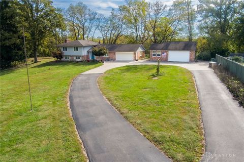 Tiny photo for 1416 Hilltop Road, Xenia, OH 45385 (MLS # 946060)