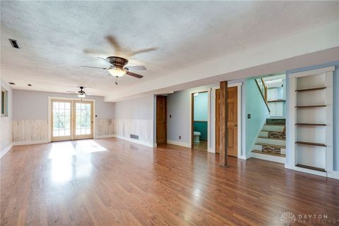 Tiny photo for 1416 Hilltop Road, Xenia, OH 45385 (MLS # 946060)