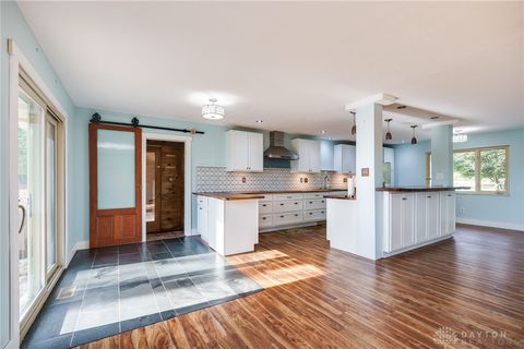 Tiny photo for 1416 Hilltop Road, Xenia, OH 45385 (MLS # 946060)