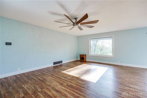 Tiny photo for 1416 Hilltop Road, Xenia, OH 45385 (MLS # 946060)