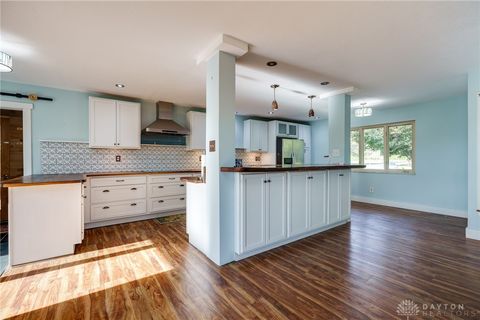 Tiny photo for 1416 Hilltop Road, Xenia, OH 45385 (MLS # 946060)