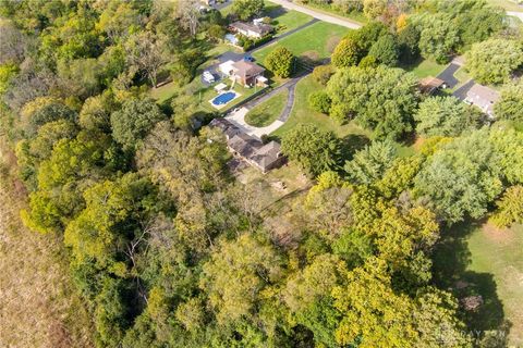 Tiny photo for 1416 Hilltop Road, Xenia, OH 45385 (MLS # 946060)