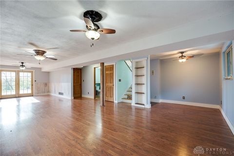 Tiny photo for 1416 Hilltop Road, Xenia, OH 45385 (MLS # 946060)