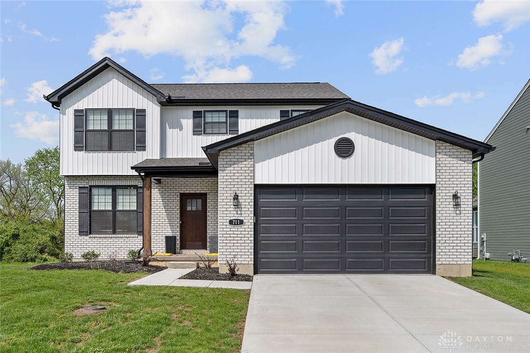 711 Brelsford Avenue, Trenton, Ohio image 2