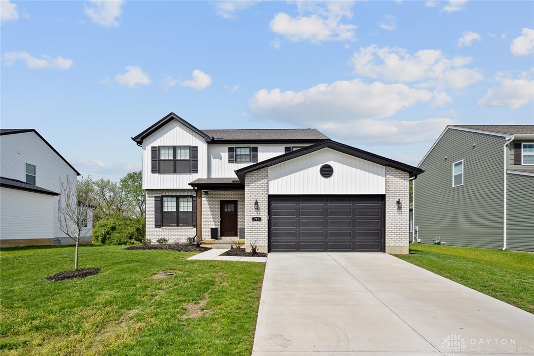 711 Brelsford Avenue, Trenton, Ohio image 1