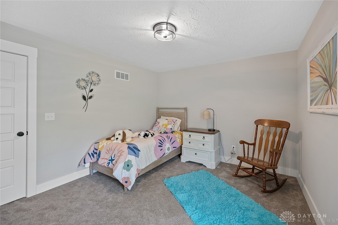 711 Brelsford Avenue, Trenton, Ohio image 35