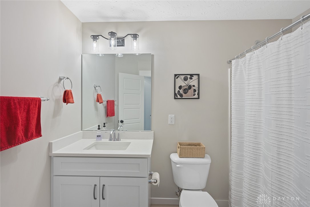 711 Brelsford Avenue, Trenton, Ohio image 32