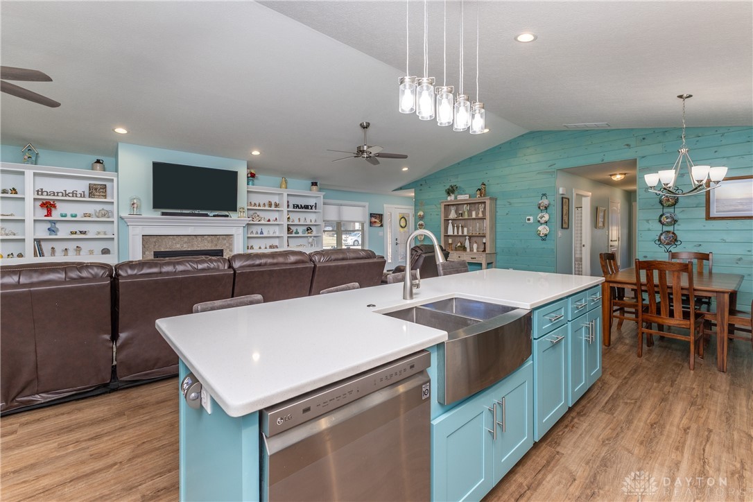 2828 Summer Field Trail, Sidney, Ohio image 6