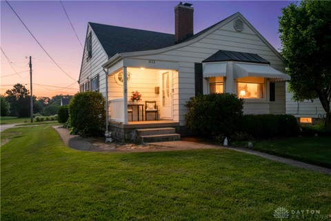 Homes For Sale - 1032 Broadway Avenue<br/> Sidney, OH 45365