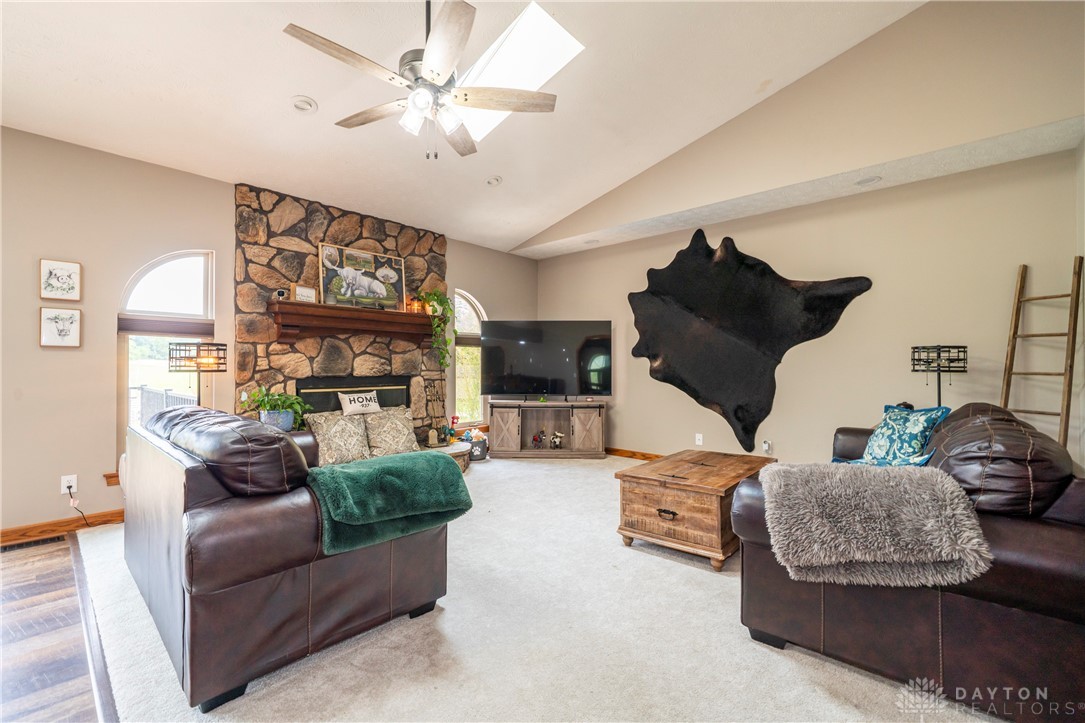 5152 S Tecumseh Road, Springfield, Ohio image 8