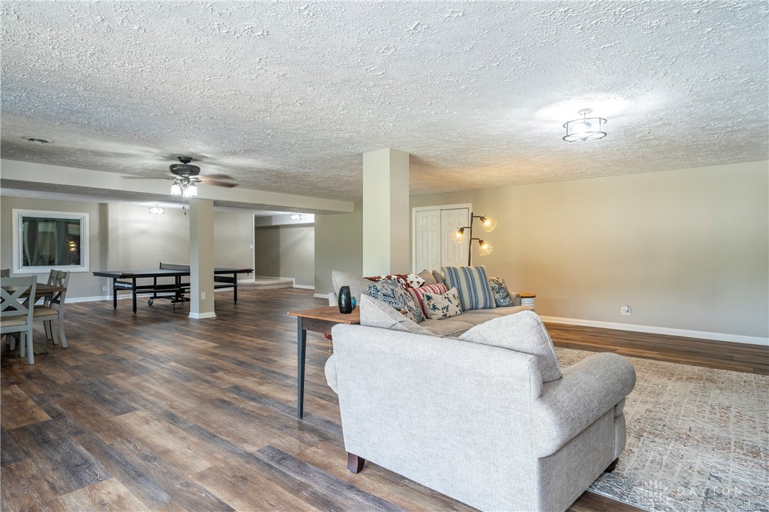 5152 S Tecumseh Road, Springfield, Ohio image 43