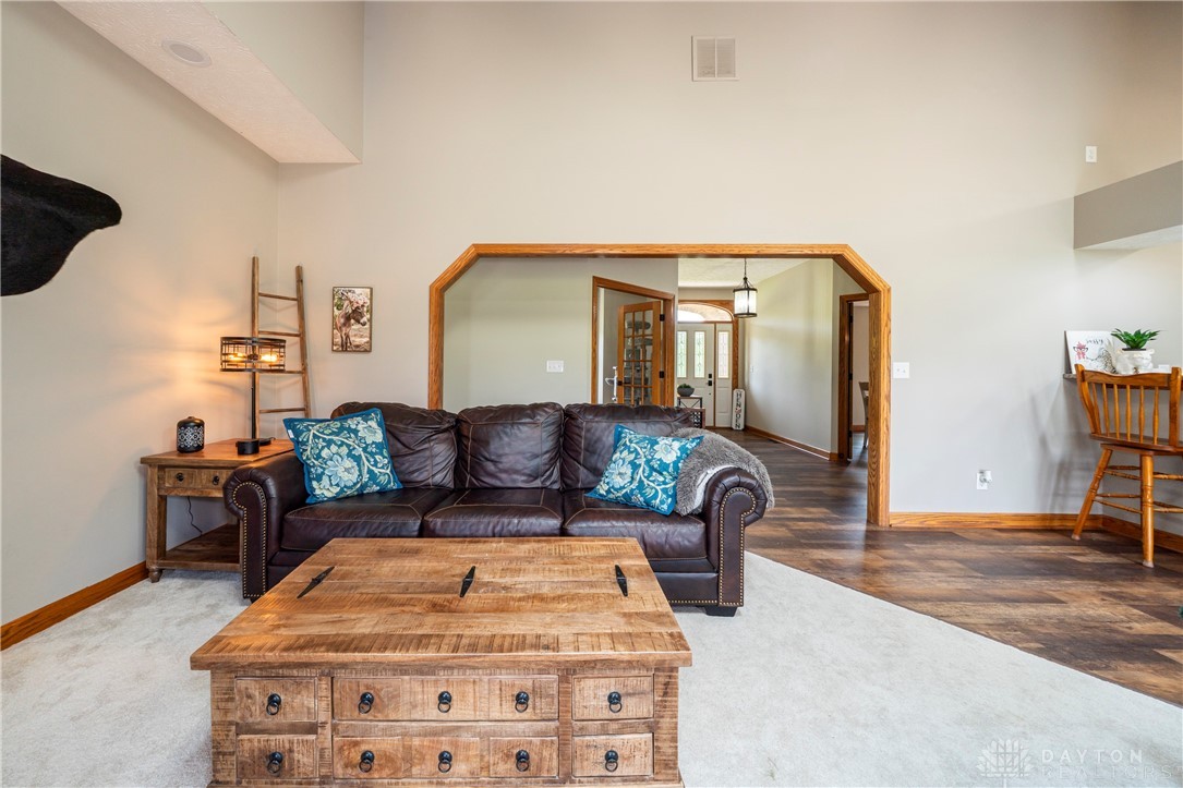 5152 S Tecumseh Road, Springfield, Ohio image 10