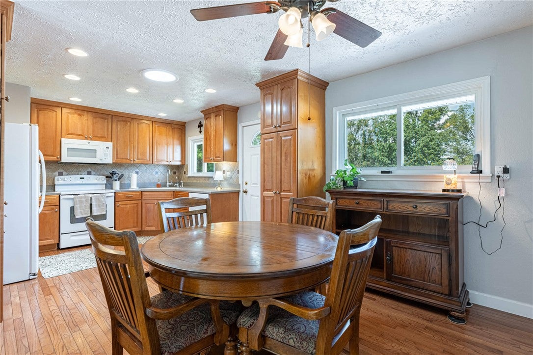 3588 Roselawn Drive
