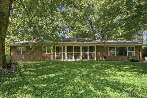 Photo of 1841 N State Route 741, Turtlecreek Twp, OH 45005 (MLS # 964421)