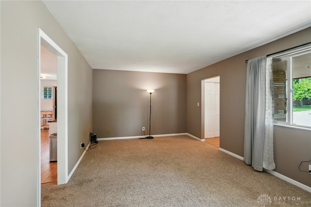 75 Royal Drive, Springboro, Ohio image 8