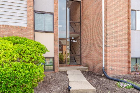 Homes For Sale - 1024 Hidden Landing Trail #A<br/> Dayton, OH 45449