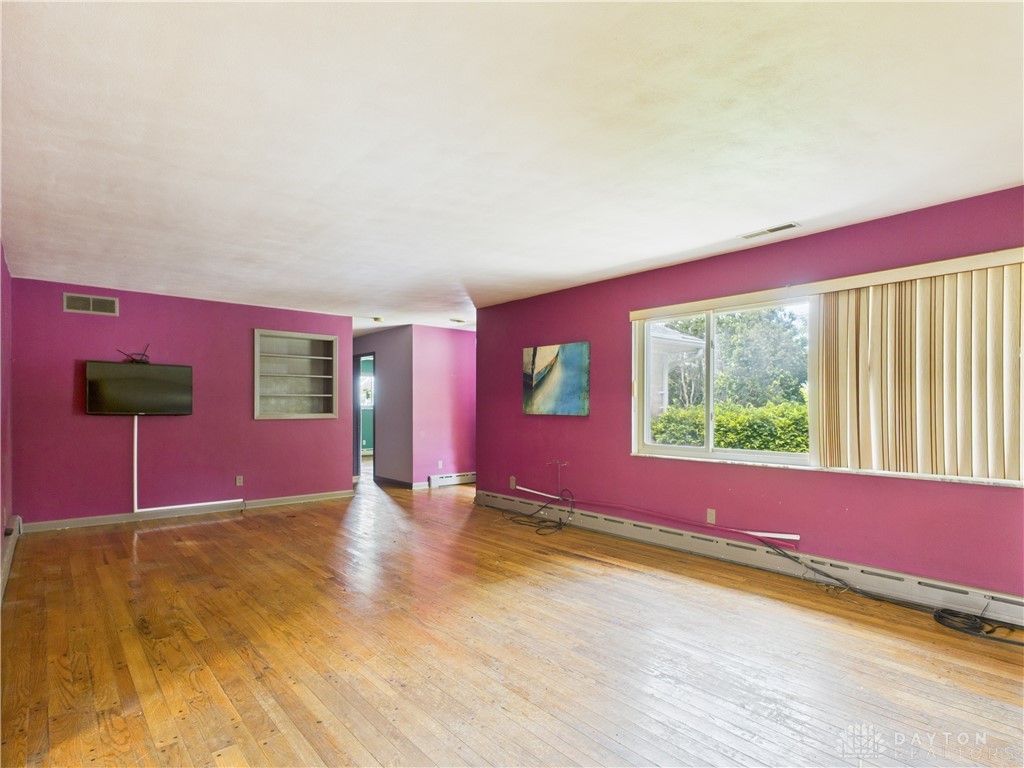 Dayton, Ohio 45410, United States, 3 Bedrooms Bedrooms, ,3 BathroomsBathrooms,Residential,Pending,159244