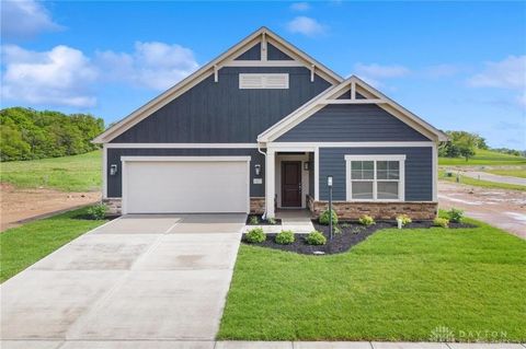 Photo of 1427 Triple Crown Way, Beavercreek Twp, OH 45385 (MLS # 951591)