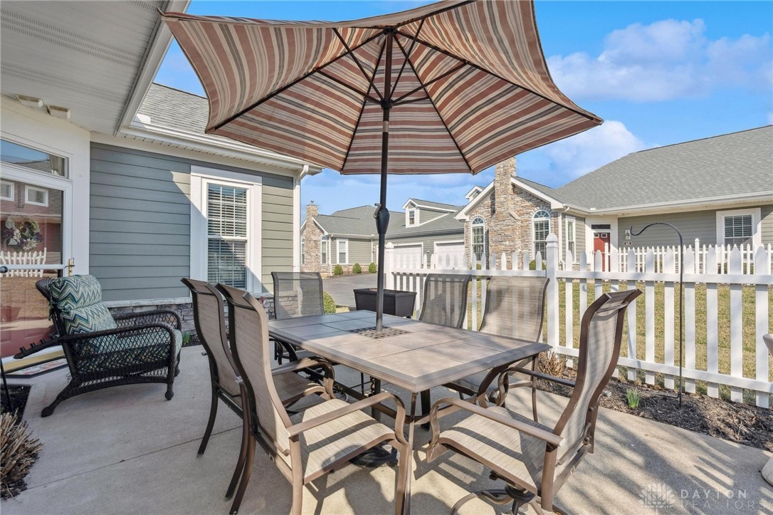 33 Abbey Drive, Springboro, Ohio image 5