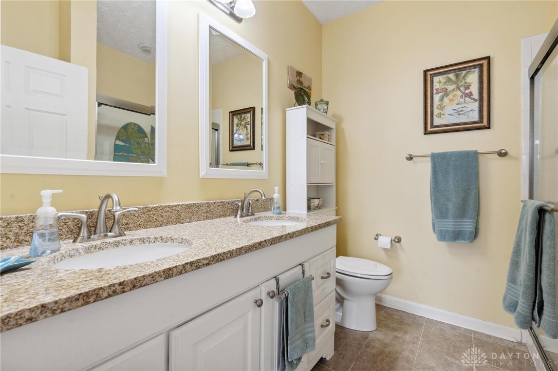 33 Abbey Drive, Springboro, Ohio image 24