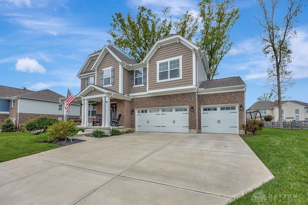 1737 Red Clover Drive, Lebanon, Ohio image 2