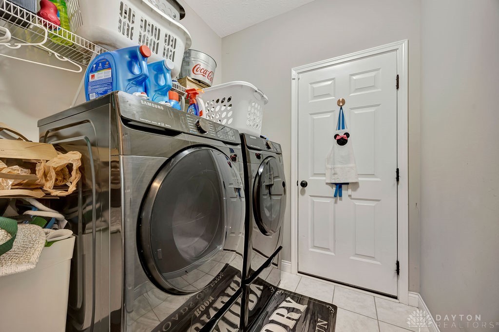 1737 Red Clover Drive, Lebanon, Ohio image 36