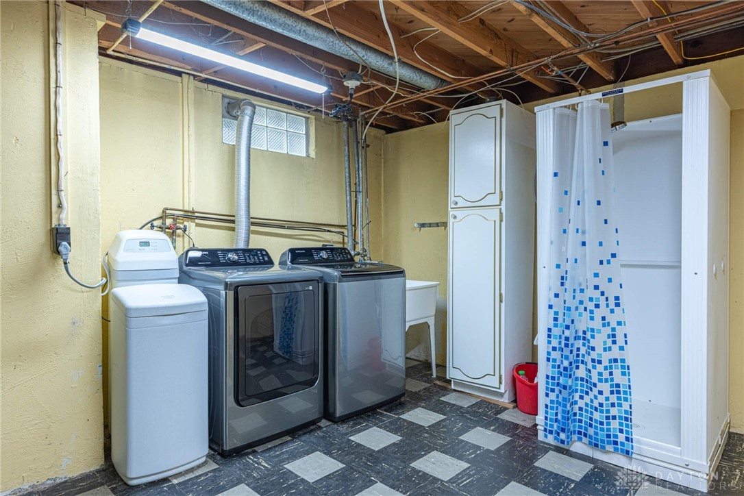 3512 Glaser Drive, Kettering, Ohio image 25