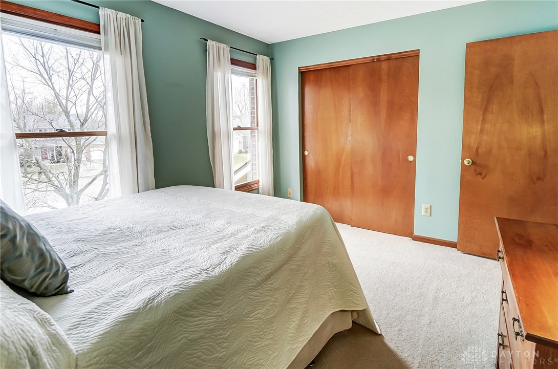 1131 Redcoat Court, Beavercreek, Ohio image 47