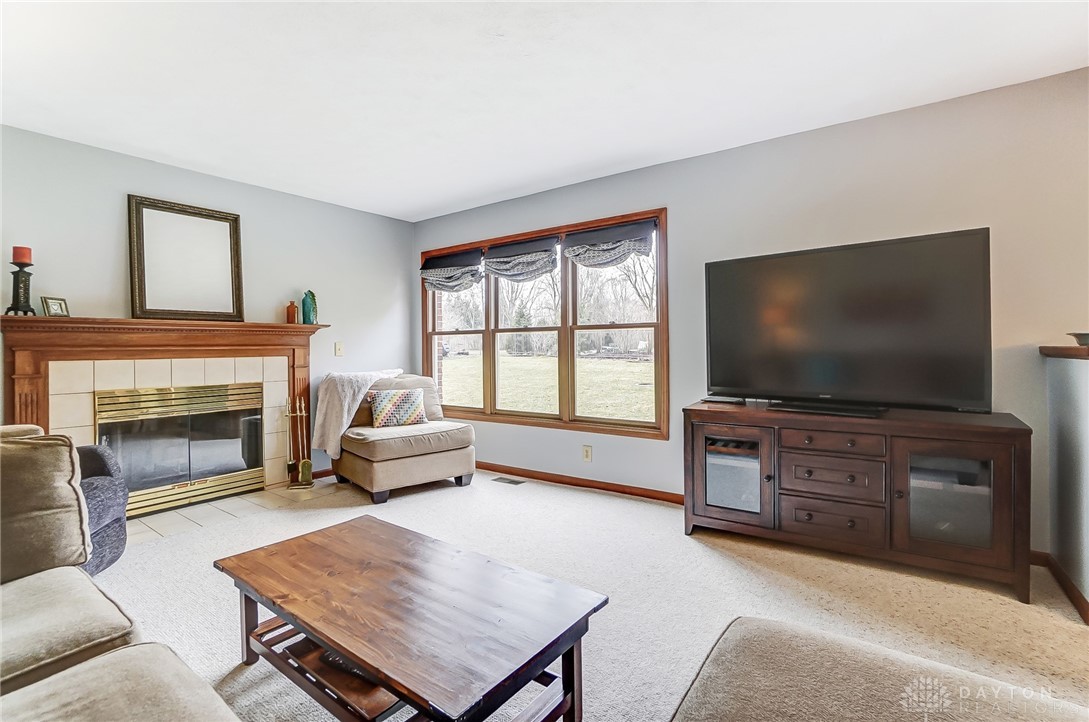 1131 Redcoat Court, Beavercreek, Ohio image 28