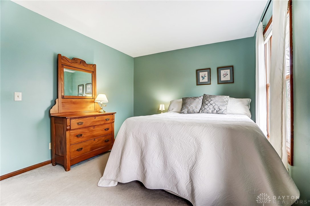 1131 Redcoat Court, Beavercreek, Ohio image 46
