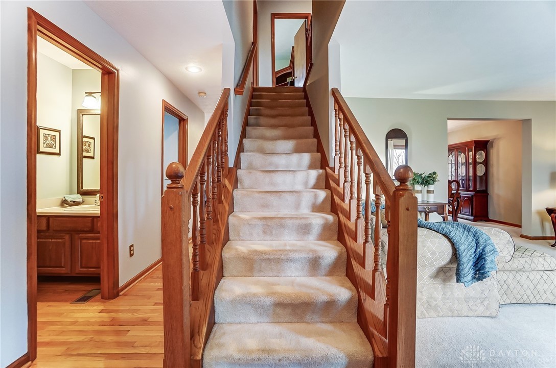 1131 Redcoat Court, Beavercreek, Ohio image 34
