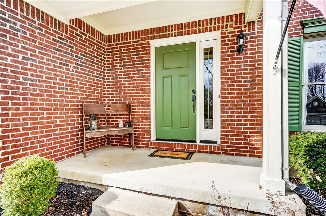 1131 Redcoat Court, Beavercreek, Ohio image 6
