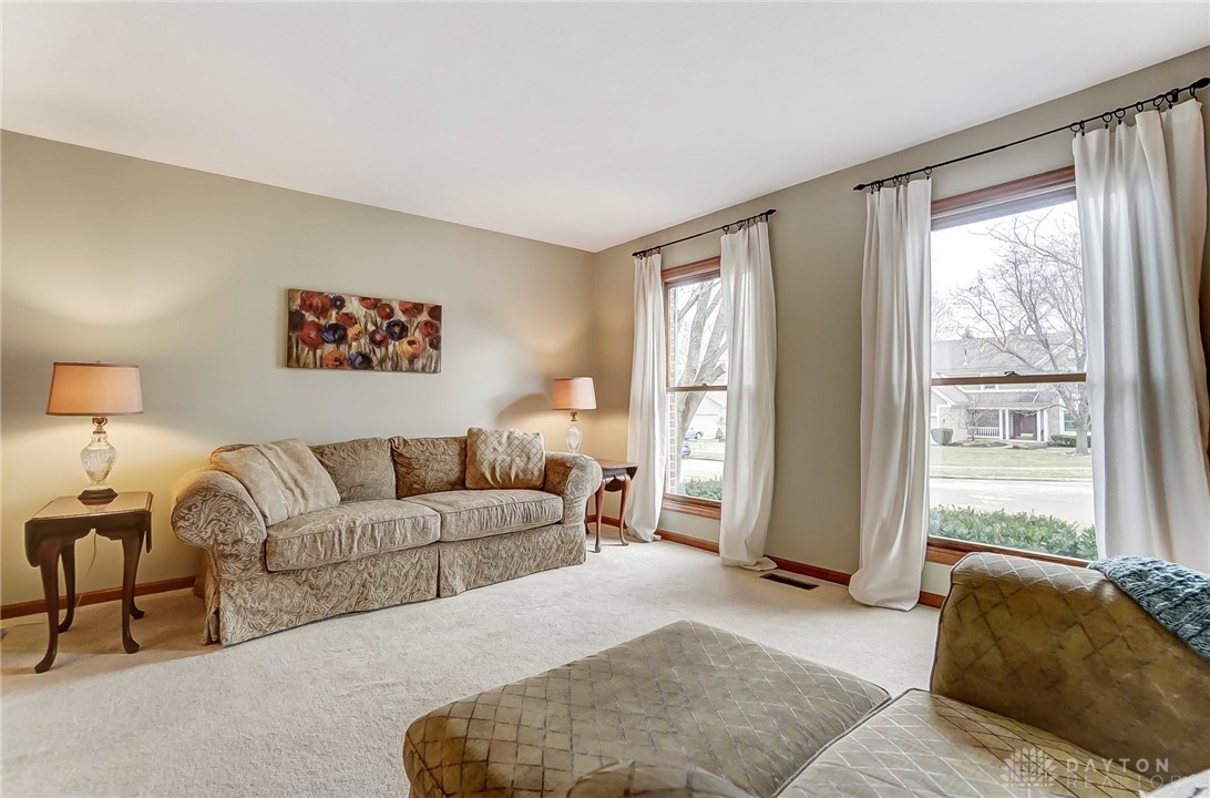 1131 Redcoat Court, Beavercreek, Ohio image 10