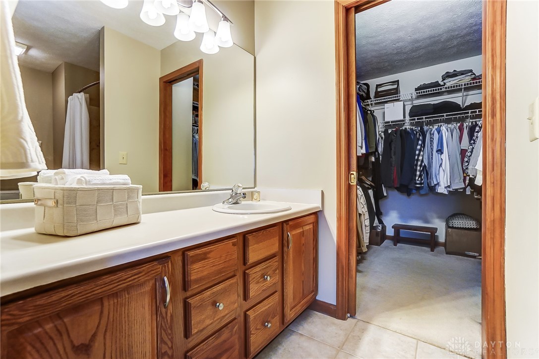 1131 Redcoat Court, Beavercreek, Ohio image 40