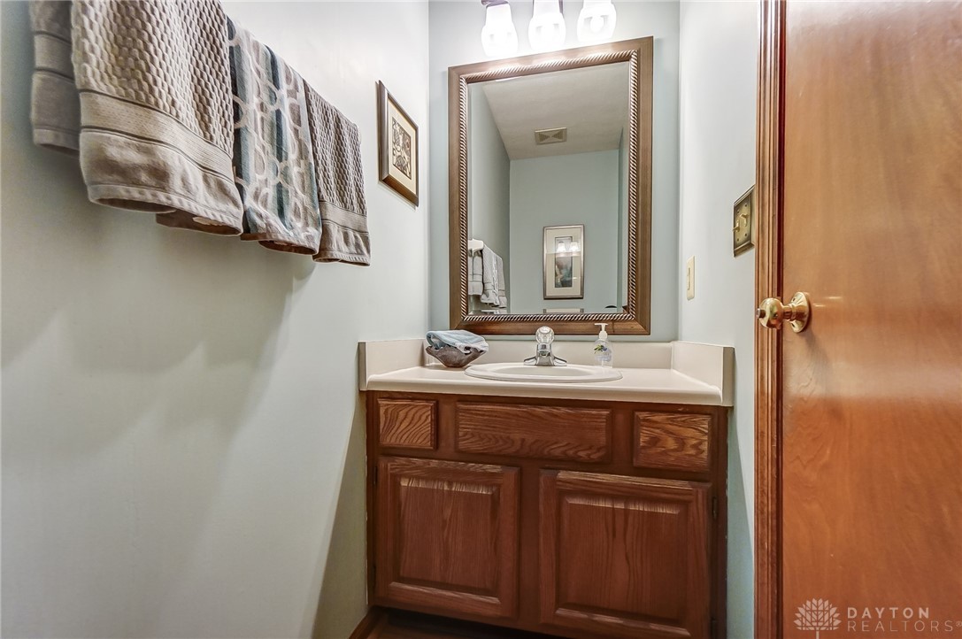 1131 Redcoat Court, Beavercreek, Ohio image 33