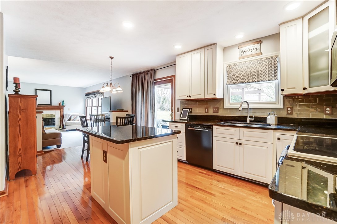 1131 Redcoat Court, Beavercreek, Ohio image 19
