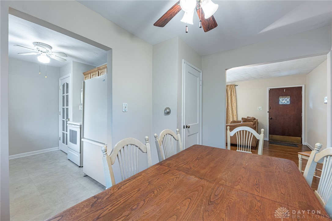 306 S 7th Street, Miamisburg, Ohio image 7