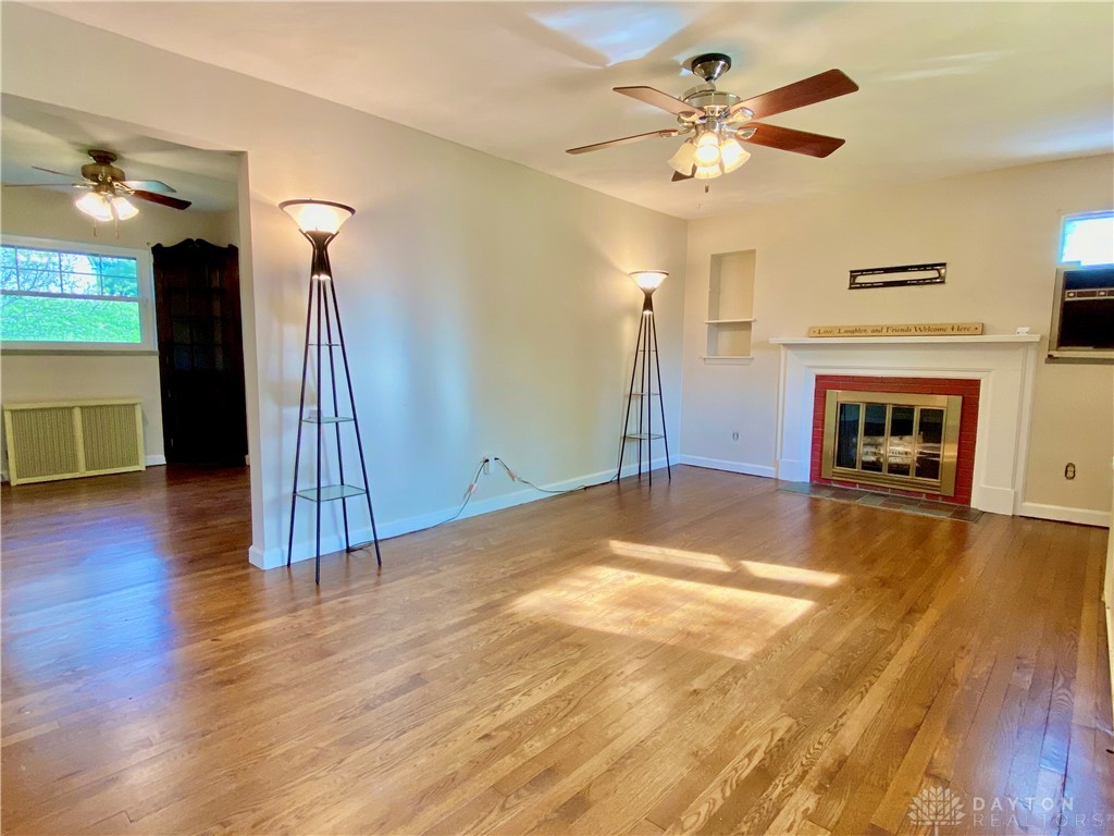 306 S 7th Street, Miamisburg, Ohio image 4