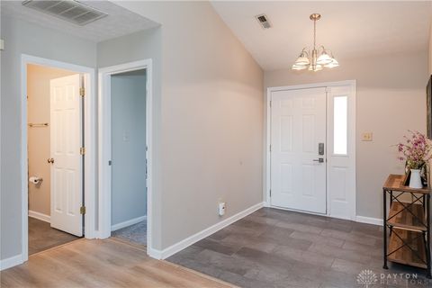 Tiny photo for 6732 Grovebelle Drive, Dayton, OH 45424 (MLS # 945367)