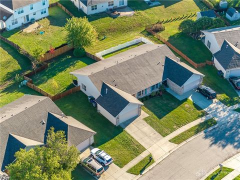 Tiny photo for 6732 Grovebelle Drive, Dayton, OH 45424 (MLS # 945367)