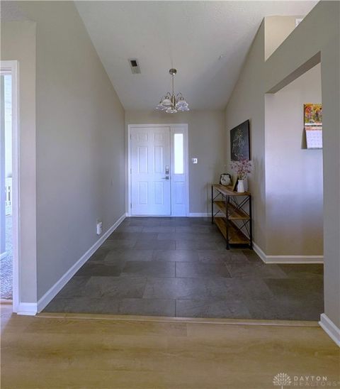Tiny photo for 6732 Grovebelle Drive, Dayton, OH 45424 (MLS # 945367)