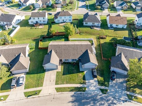 Tiny photo for 6732 Grovebelle Drive, Dayton, OH 45424 (MLS # 945367)