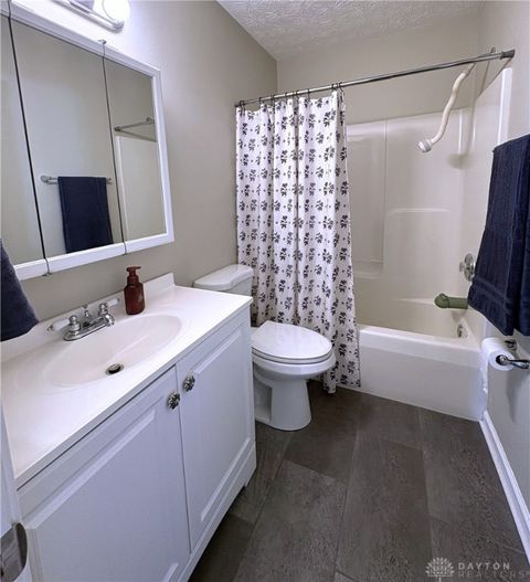 Tiny photo for 6732 Grovebelle Drive, Dayton, OH 45424 (MLS # 945367)