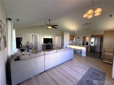 Tiny photo for 6732 Grovebelle Drive, Dayton, OH 45424 (MLS # 945367)