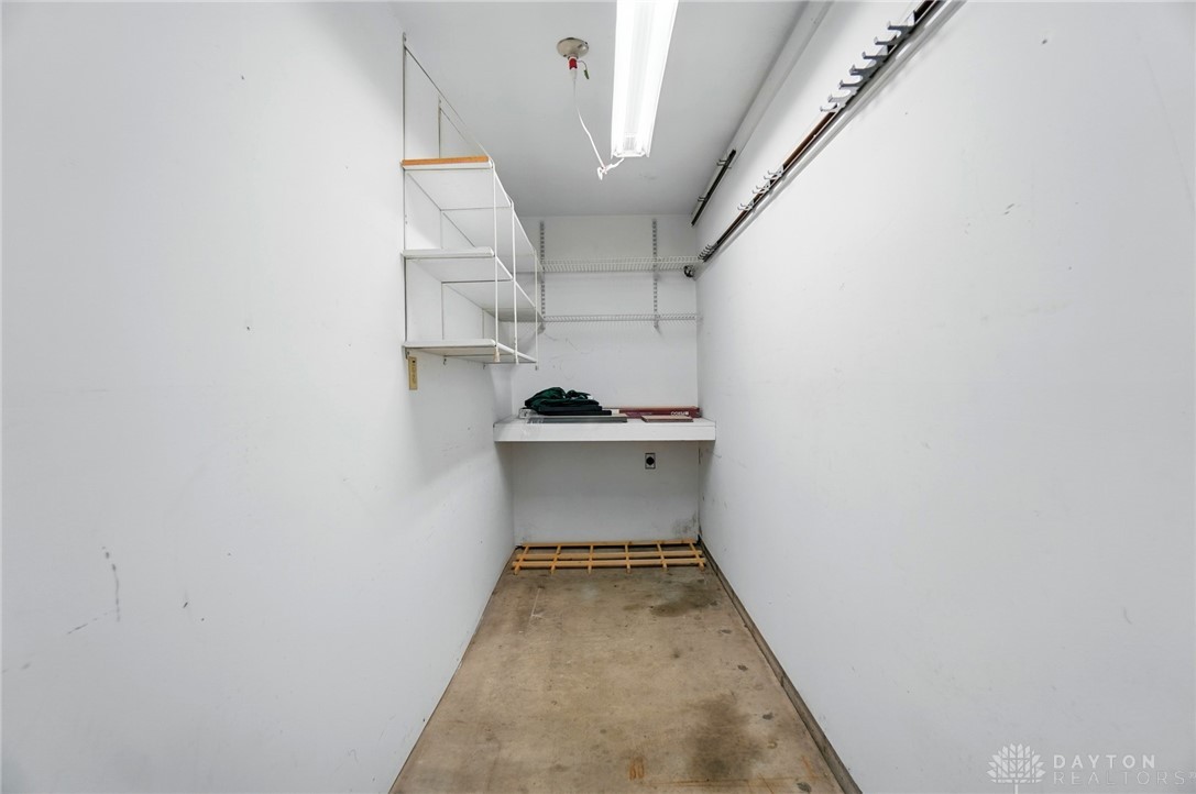 1072 Imperial Boulevard, Springfield, Ohio image 37